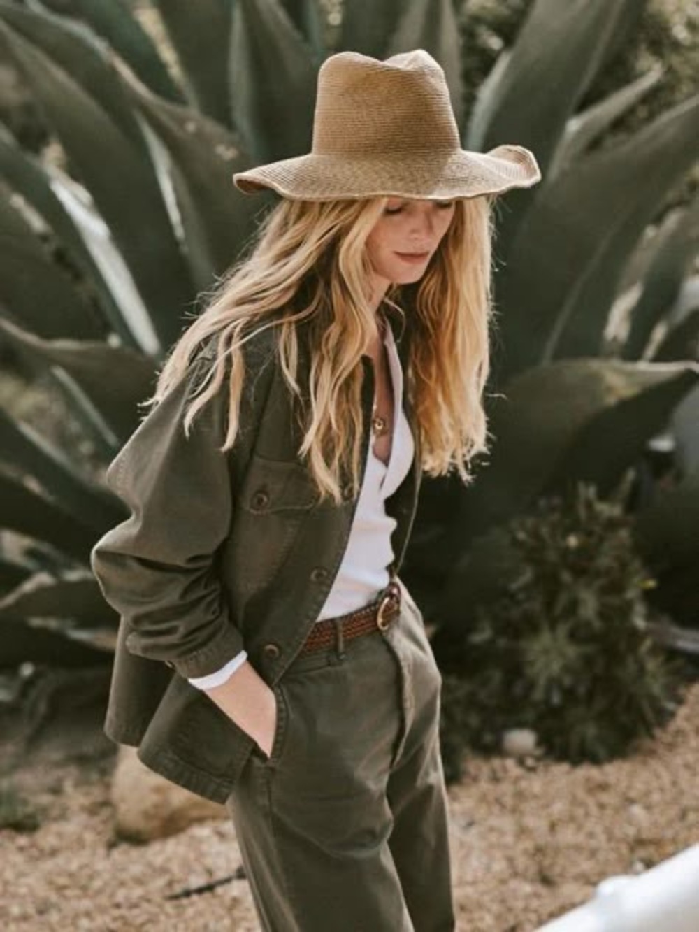Calvin Klein Set Olive Linen Blend Utility Safari Shirt/Jacket & Cuffed Pants